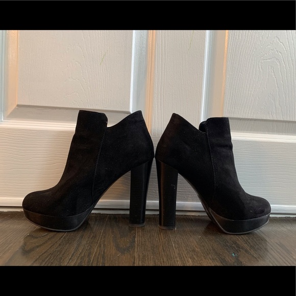 Aldo booties - Picture 2 of 4
